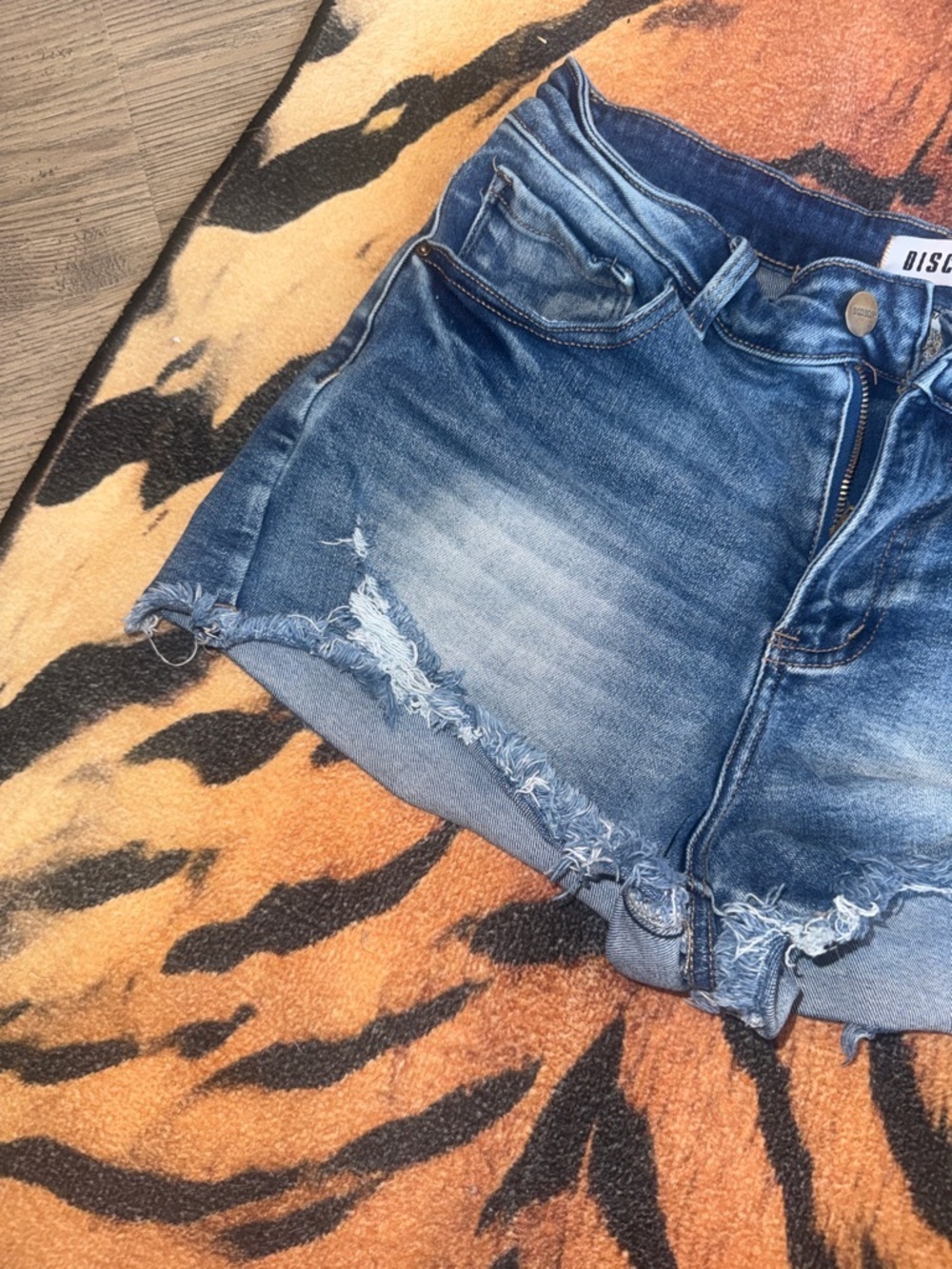 Disclosure Women's Distressed Blue Denim Jean Shorts - Picture 4 of 11
